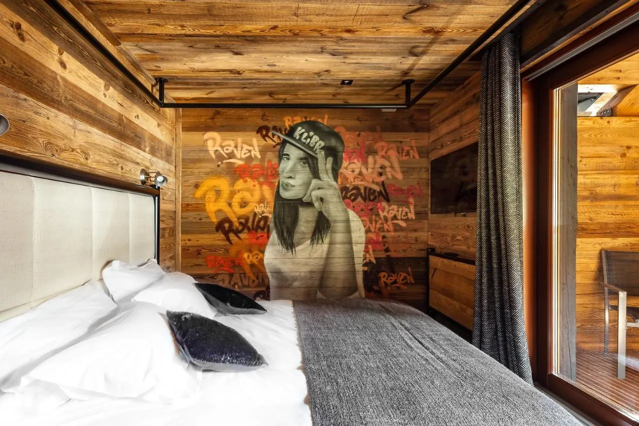 Chalet Carte Blanche Raven Villa Tignes