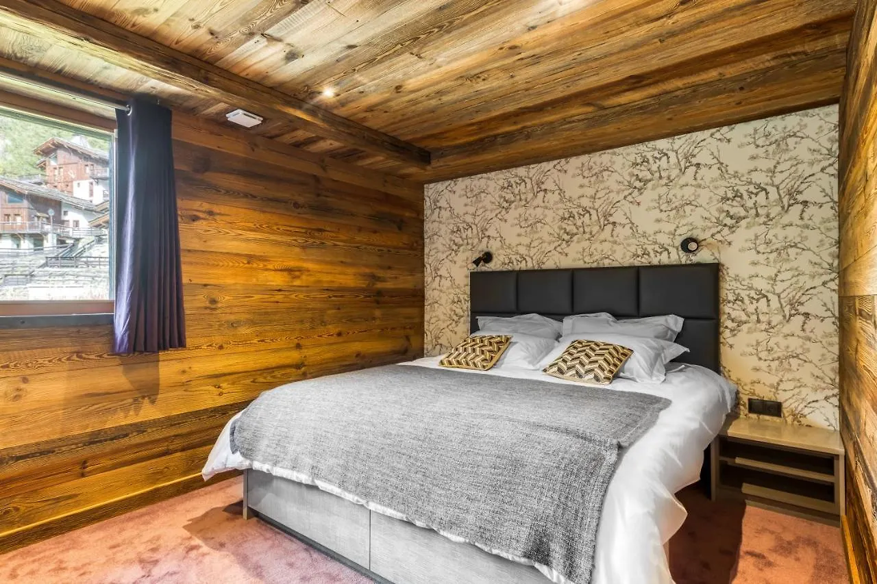 Chalet Carte Blanche Raven Villa Tignes France